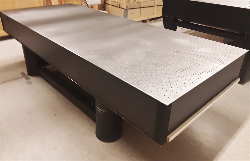 UCSD Surplus Sales Online - Table: Optical/ Air Isolation 4ftx10ft ...